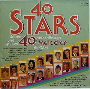 Bild des Verkufers fr 40 Stars singen und spielen 40 der schnsten Melodien der Welt ; Mit den Original Interpreten - Enthlt u.a. Seemann, deine Heimat ist das Meer - Schiwago-Melodie - Tanze mit mir in den Morgen - Song Of Joy - Junge, komm bald wieder - Wo meine Sonne scheint - Strangers In The Night - Don't Cry For Me, Argentinia - Santa Lucia - O sole mio - Am Tag, als der Regen kam - Der Wind hat mit ein Lied erzhlt - Santa Maria - Rivers Of Babylon - My Way (Das ist mein Leben) - Ti amo - Griechischer Wein - Spanish Eyes - Maria Ave Maria und viele andere - Vinyl Schallplatte - Doppel-LP zum Verkauf von Walter Gottfried