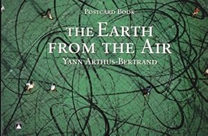 Bild des Verkufers fr Earth from the Air Postcard Book (Postcard Books) zum Verkauf von WeBuyBooks
