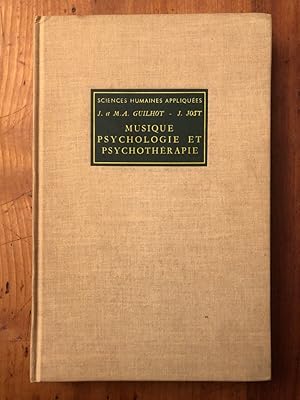 Imagen del vendedor de Musique psychologie et psychothrapie a la venta por Librairie des Possibles