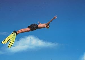 Bild des Verkufers fr Egyptian High Jump Diver Egypt Holidays Smile Advertising Postcard zum Verkauf von Postcard Finder