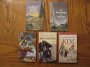 Immagine del venditore per Adventure Fiction Five (5) Airmont Paperback Classics, including: The Black Arrow (CL20); Kidnapped (CL10); Kim (CL75), The Call of the Wild (CL30), and; The Red Badge of Courage(CL3) venduto da Clarkean Books