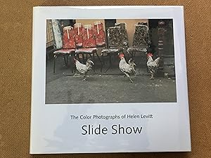 Image du vendeur pour Slide Show: The Color Photographs of Helen Levitt mis en vente par Aeon Bookstore