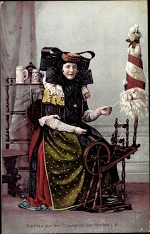 Ansichtskarte / Postkarte Trachten aus der Umgegend von Minden in Westfalen, Frau beim Spinnen