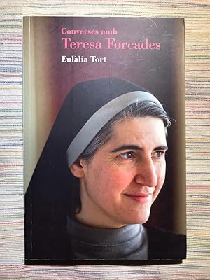 Bild des Verkufers fr Converses amb Teresa Forcades zum Verkauf von Campbell Llibres