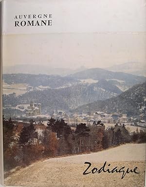 Image du vendeur pour Auvergne Romane. mis en vente par Philippe Lucas Livres Anciens