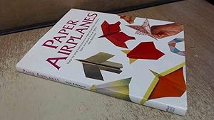 Immagine del venditore per Super Simple Paper Airplanes venduto da BoundlessBookstore