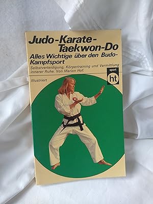 pokalspezialist Pokal Trophäe Kampfsport Judo Karate mit Sockel in Gold/Silber Größe S M und L 