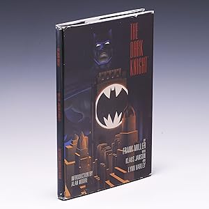 Immagine del venditore per The Dark Knight venduto da Salish Sea Books