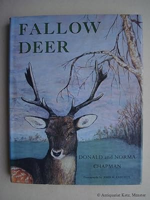 Bild des Verkufers fr Fallow Deer. Their History, Distribution, and Biology. With photographs by John K. Fawcett. zum Verkauf von Antiquariat Hans-Jrgen Ketz