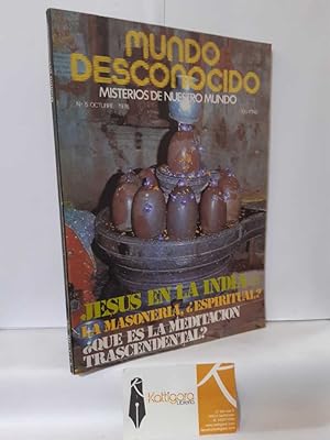 Imagen del vendedor de REVISTA MUNDO DESCONOCIDO Nº 5. JESÚS EN LA INDIA (2) a la venta por Librería Kattigara