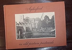 Immagine del venditore per Aylesford in Old Picture Postcards venduto da Baggins Book Bazaar Ltd