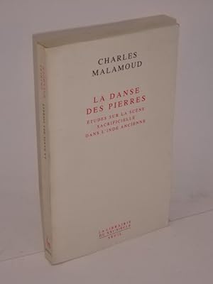 Seller image for La danse des pierres : tudes sur la scne sacrificielle dans l'Inde ancienne for sale by Librairie Douin