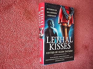 Image du vendeur pour LEATHAL KISSES - 19 Stories of Sex, Horror and Revenge mis en vente par Ron Weld Books