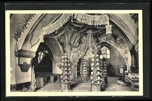 Bild des Verkufers fr Ansichtskarte Kuttenberg / Kutna Hora, Beinhaus mit Knochen und Schdeln dekoriert zum Verkauf von Bartko-Reher