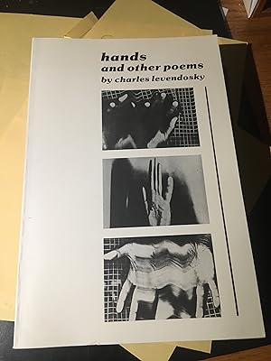 Imagen del vendedor de hands and other poems a la venta por Bristlecone Books  RMABA