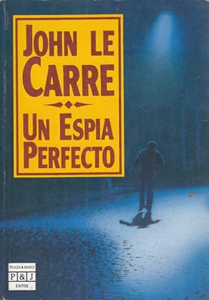 Seller image for UN ESPIA PERFECTO for sale by Librera Vobiscum