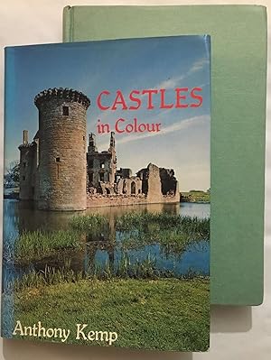 Seller image for Castles in colour for sale by librairie philippe arnaiz