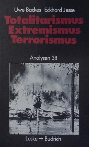 Immagine del venditore per Totalitarismus, Extremismus, Terrorismus. Ein Literaturfhrer und Wegweiser im Lichte deutscher Erfahrung. venduto da Antiquariat Bookfarm