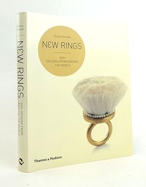 Bild des Verkufers fr NEW RINGS: 500+ DESIGNS FROM AROUND THE WORLD zum Verkauf von Stella & Rose's Books, PBFA