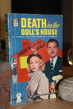 Immagine del venditore per Death in the Doll's House venduto da Wagon Tongue Books