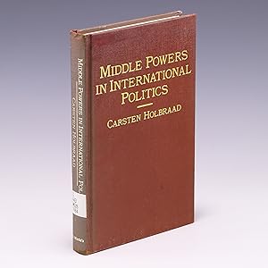 Seller image for Middle Powers in International Politics for sale by Salish Sea Books