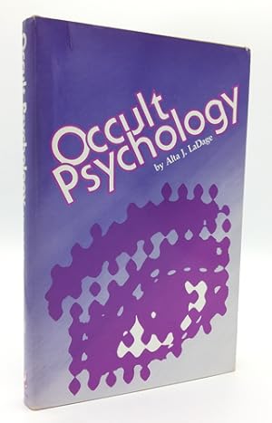 Bild des Verkufers fr Occult Psychology. A comparison of Jungian Psychology and the modern Qabalah. zum Verkauf von Occulte Buchhandlung "Inveha"