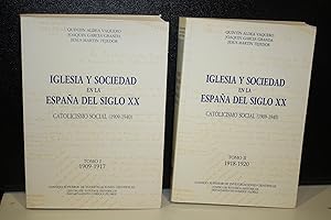 Imagen del vendedor de Iglesia y Sociedad en la Espaa del Siglo XX. Catolicismo social(1909-1940).- Dos tomos.- Aldea Vaquero, Quintn. ; Garca Granda, Joaqun. ; Martn Tejedor, Jess. a la venta por MUNDUS LIBRI- ANA FORTES