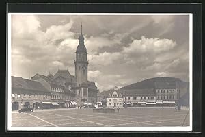 Ansichtskarte Bilin / Bilina, Marktplatz mit Rathaus