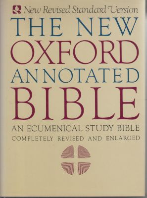 Bild des Verkufers fr The New Oxford Annotated Bible; containing the Old and New Testaments zum Verkauf von Robinson Street Books, IOBA