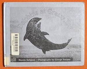 Imagen del vendedor de Dolphins at Grassy Key a la venta por GuthrieBooks