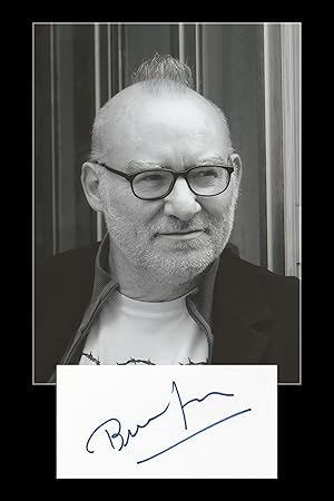 Bild des Verkufers fr Jan Bucquoy - Carte signe en personne + Photo - 2000s zum Verkauf von PhP Autographs