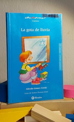 Seller image for La gota de lluvia for sale by MONKEY LIBROS