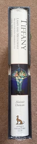 Seller image for Tiffany Lamps and Metalware : An Illustrated Reference to over 2000 Models for sale by Foster Books - Stephen Foster - ABA, ILAB, & PBFA