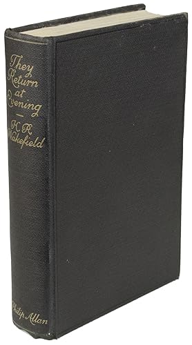 Image du vendeur pour THEY RETURN AT EVENING: A BOOK OF GHOST STORIES mis en vente par John W. Knott, Jr, Bookseller, ABAA/ILAB