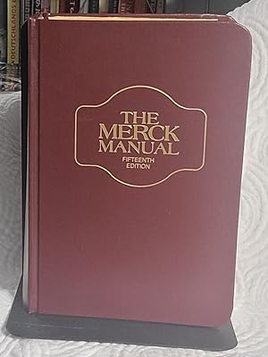 Immagine del venditore per The Merck Manual of Diagnosis and Therapy [Fifteenth 15th Edition] venduto da the good news resource