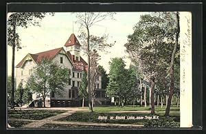 Postcard Troy, NY, Hotel at Round Lake