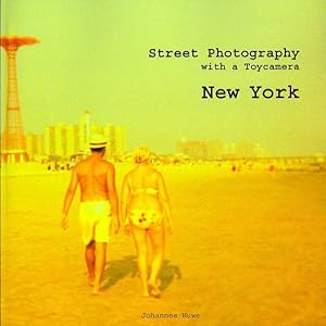 Seller image for New York : Street Photography With a Toy Camera for sale by GreatBookPrices