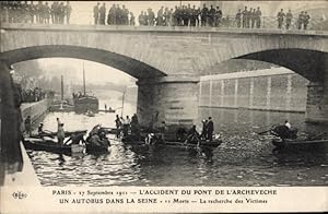 Ansichtskarte / Postkarte Paris, L'Accident du Pont de l'Archeveche, Un Autobus dans la Seine, 19...