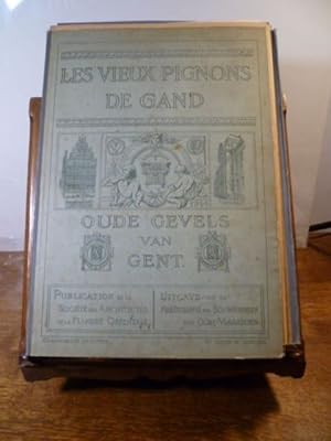 Image du vendeur pour Les Vieux pignons de Gand. Introduction de L. Cloquet. Illustre de 18 figures de dtails de faade et 60 planches en phototypie avec texte explicatif de A. Van Werveke. mis en vente par Librairie L'Abac / Gimmic SRL