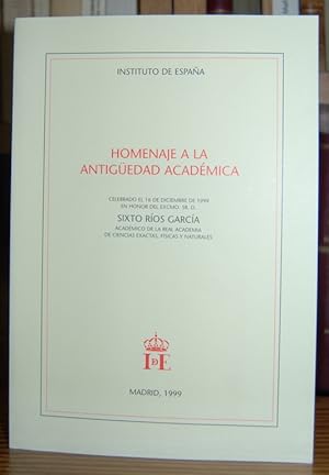 Bild des Verkufers fr HOMENAJE A LA ANTIGEDAD ACADEMICA zum Verkauf von Fbula Libros (Librera Jimnez-Bravo)