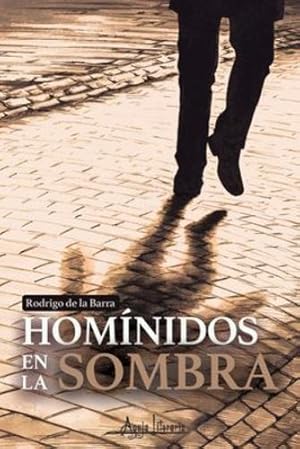 Imagen del vendedor de Hom­nidos en la sombra (Spanish Edition) [Soft Cover ] a la venta por booksXpress