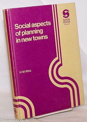 Immagine del venditore per Social Aspects of Planning in New Towns venduto da Bolerium Books Inc.