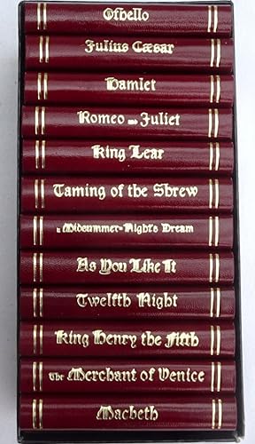 Seller image for William Shakespeare Burgess & Bowes Midget Classics. 12 volume boxed set. Merchant of Venice, Hamlet, Othello, A Midsummer Night's Dream, Romeo and Juliet, Macbeth, Julius Caesar, As You Like It, King Lear,Twelfth Night, King Henry the Fifth, Taming of the Shrew. for sale by Tony Hutchinson