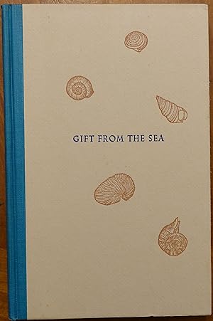 Imagen del vendedor de Gift From the Sea a la venta por Faith In Print