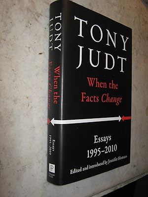 Immagine del venditore per When the Facts Change - Essays, 1995-2010 venduto da Craftsbury Antiquarian Books