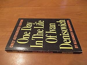 Image du vendeur pour One Day In The Life Of Ivan Denisovich mis en vente par Arroyo Seco Books, Pasadena, Member IOBA