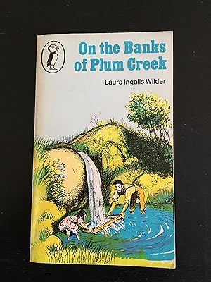 On the Banks of Plum Creek (Puffin Books)