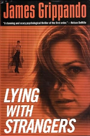 Lying With Strangers (Large Print Edition)