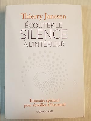 Écouter le silence à l'intérieur