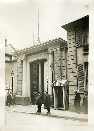 "MINISTÈRE DE LA GUERRE (Décès de Mr MAGINOT le 7 Janvier 1932)" Photo de presse originale G. DEV...